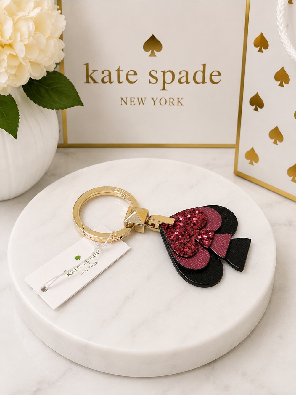 Kate Spade New York Glitter Spade Keychain Key Ring NWT W/ Dust Bag - Picture 3 of 5